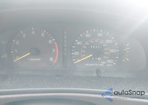 1995 Toyota Camry Le z USA, uszkodzony, nr VIN 4T1SK12E3SU569269